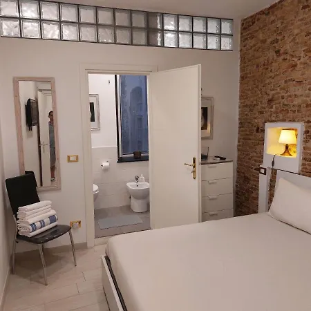 Piazzetta La Maddalena 2 B&B 4*
