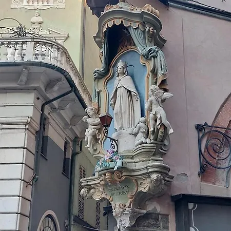 Piazzetta La Maddalena 2