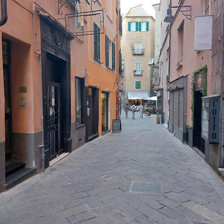 Piazzetta La Maddalena 2 Couette-café