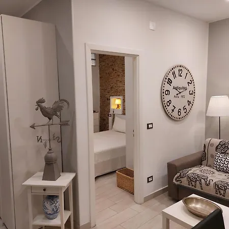 Piazzetta La Maddalena 2 4*